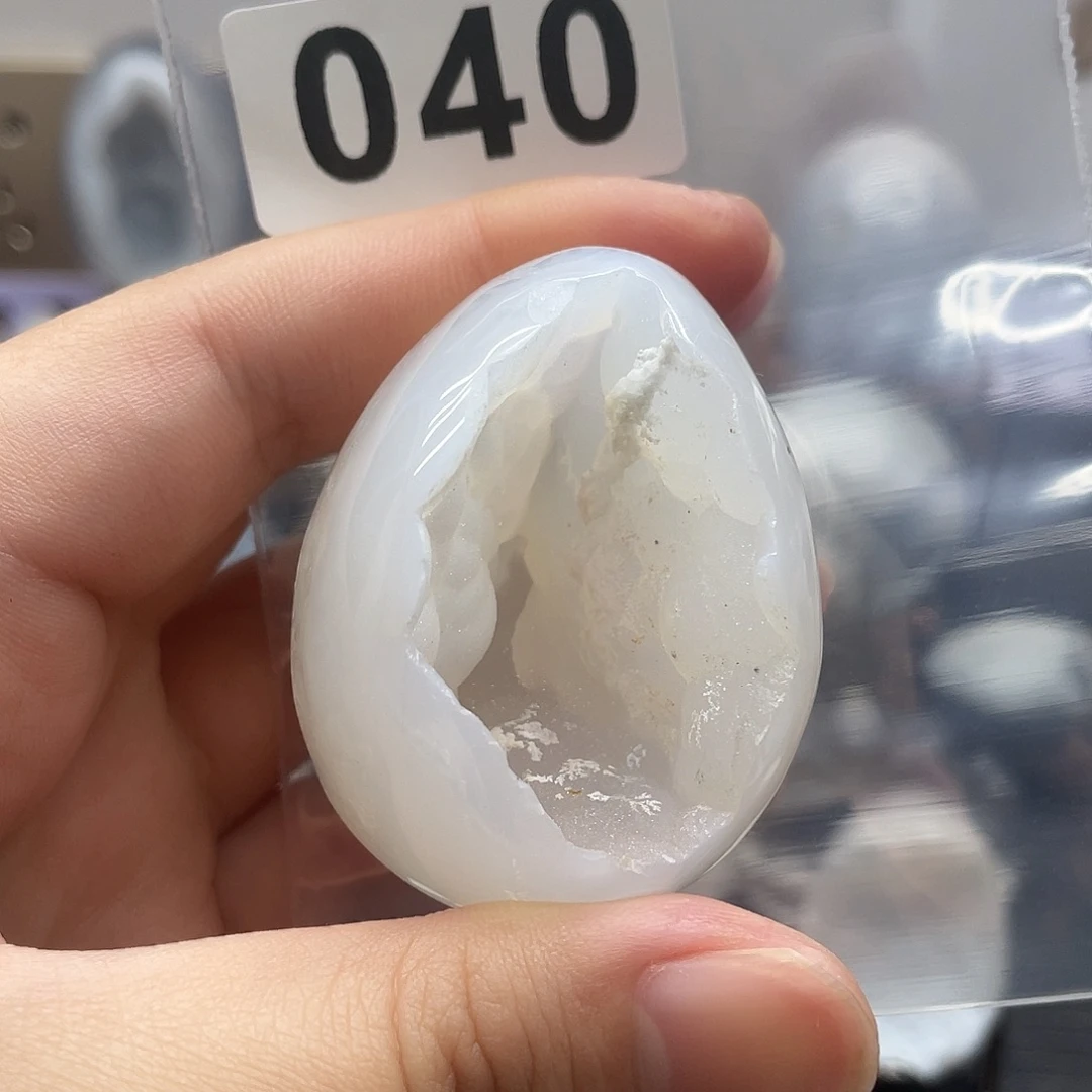 愚***丽大型摆件（非配饰）未镶嵌水晶