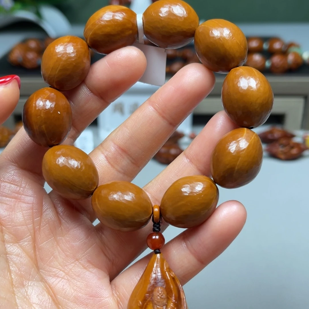 吊坠橄榄核枣珠手串，1.8尺寸