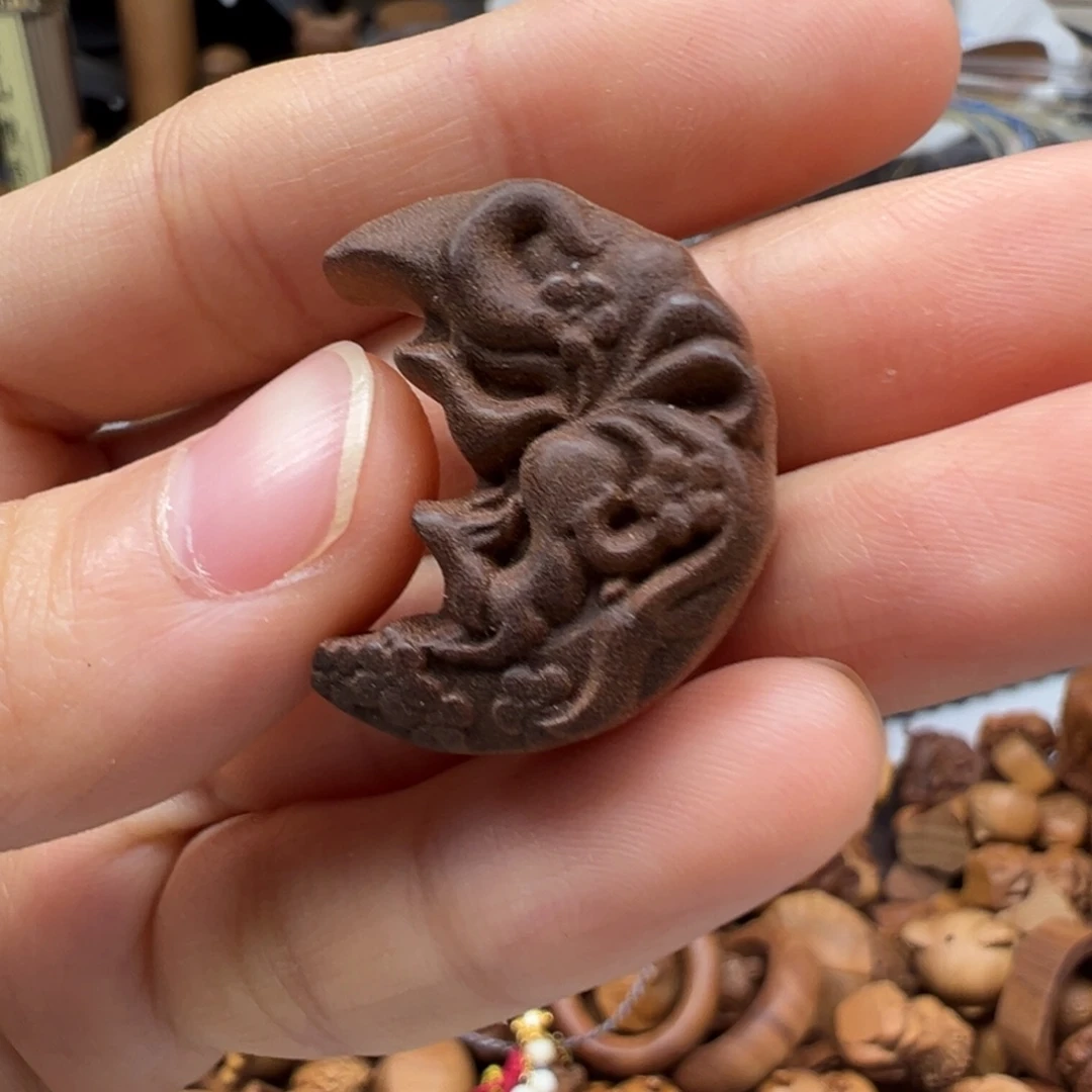 檀香木月亮凤九老山檀