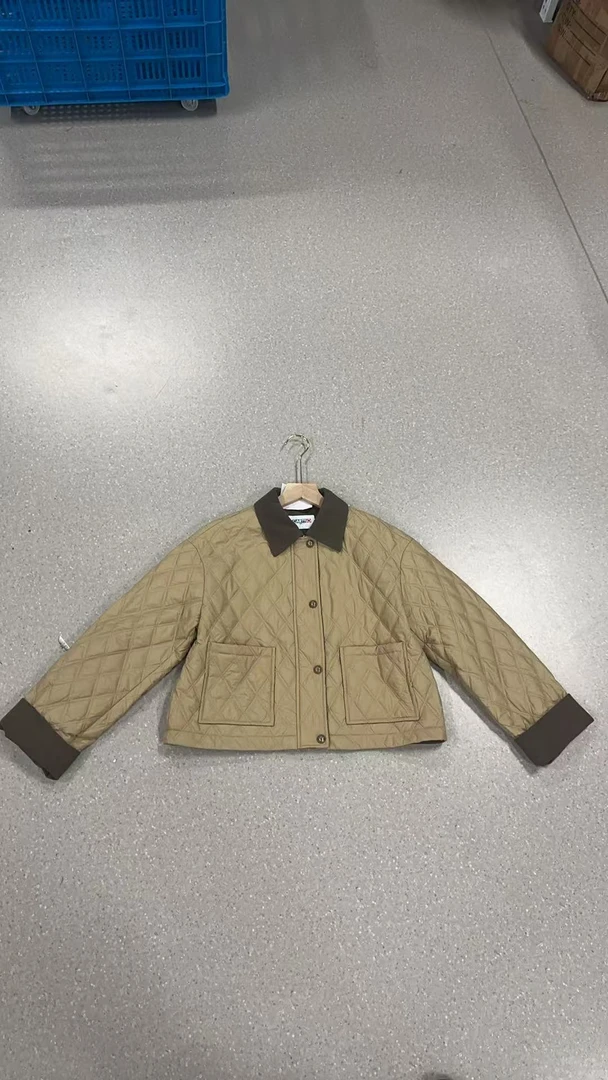 秋季新款巴恩风翻领撞色格子短款长袖棉服