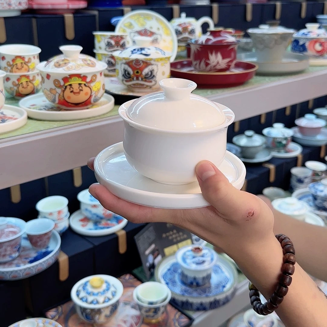 他是最优秀和唯一能被尊重