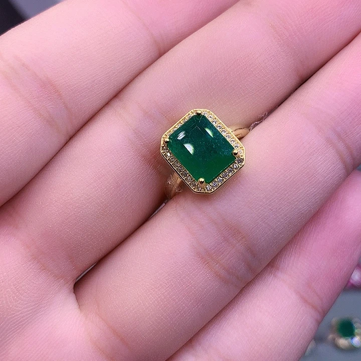 银S925镶嵌戒指祖母绿