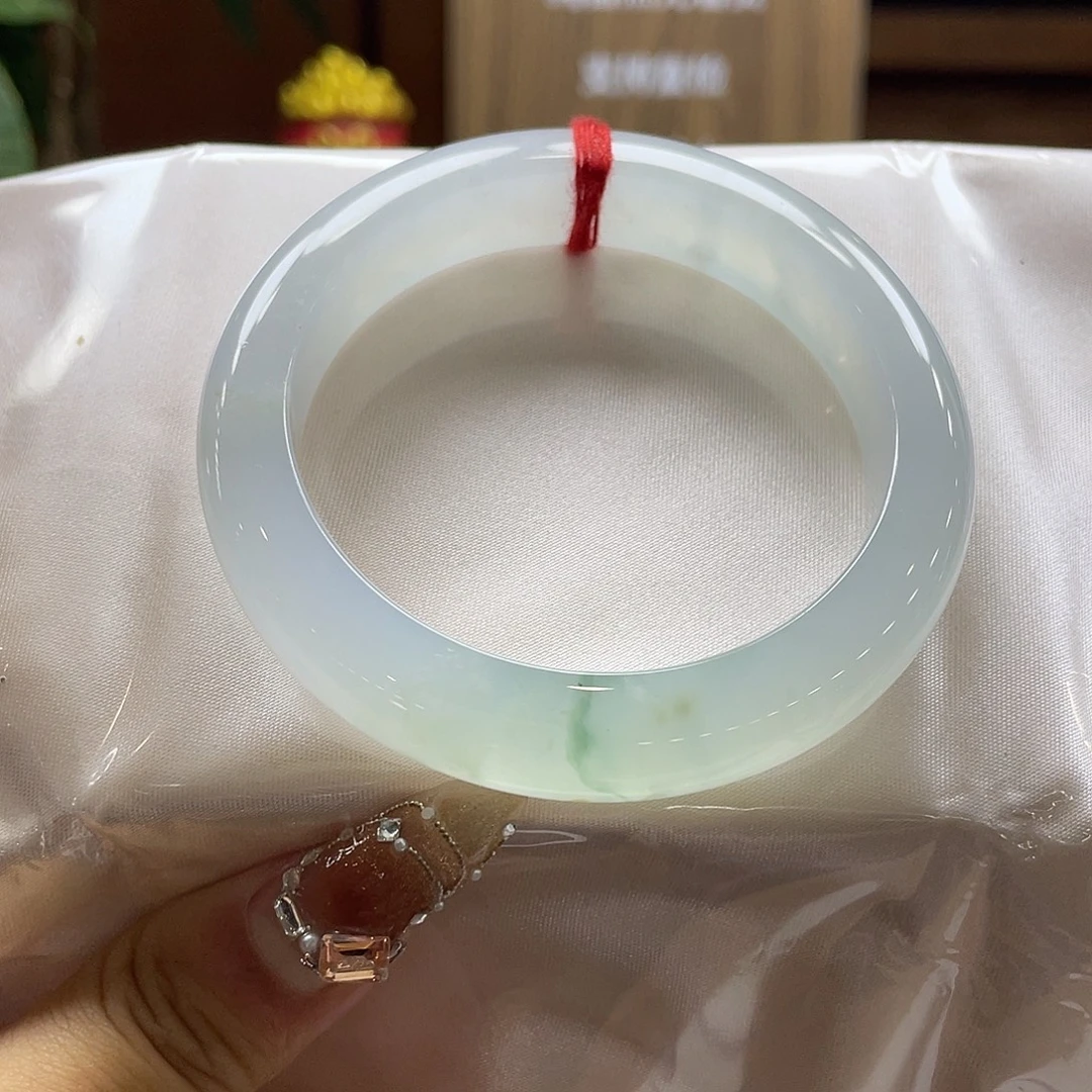 翡翠未镶嵌手镯18号