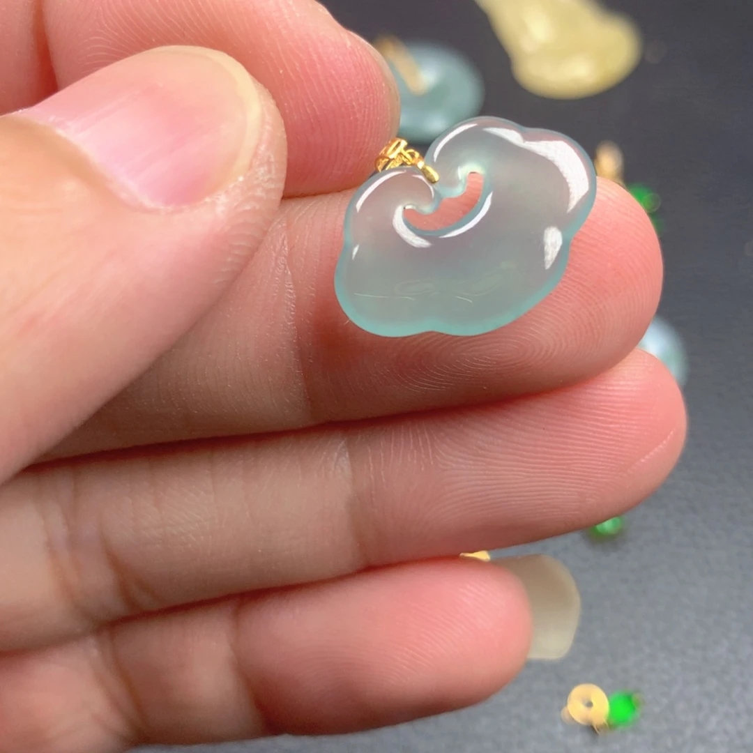 【闪购商品】翡翠18K金镶嵌颈饰翡翠