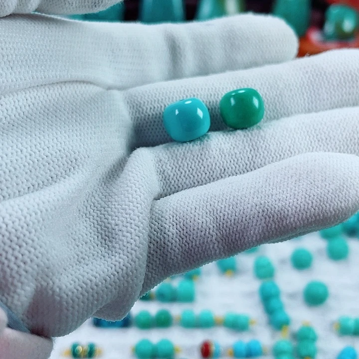 眸***南红玛瑙未镶嵌珠宝奇石