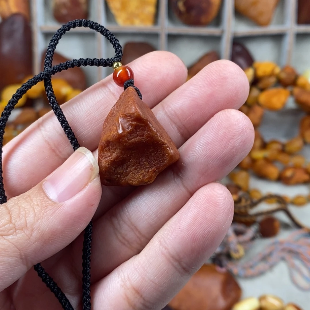 琥珀未镶嵌珠宝奇石