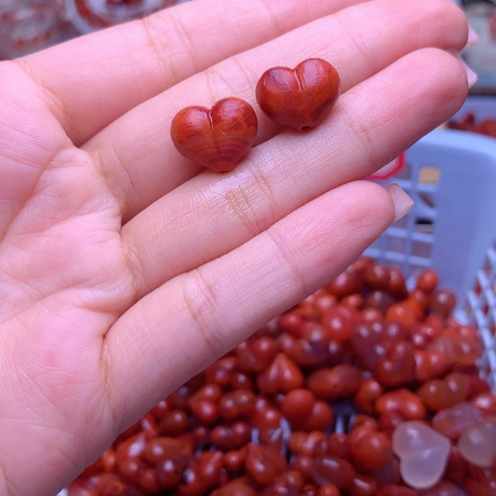 南红玛瑙未镶嵌珠宝半成品27