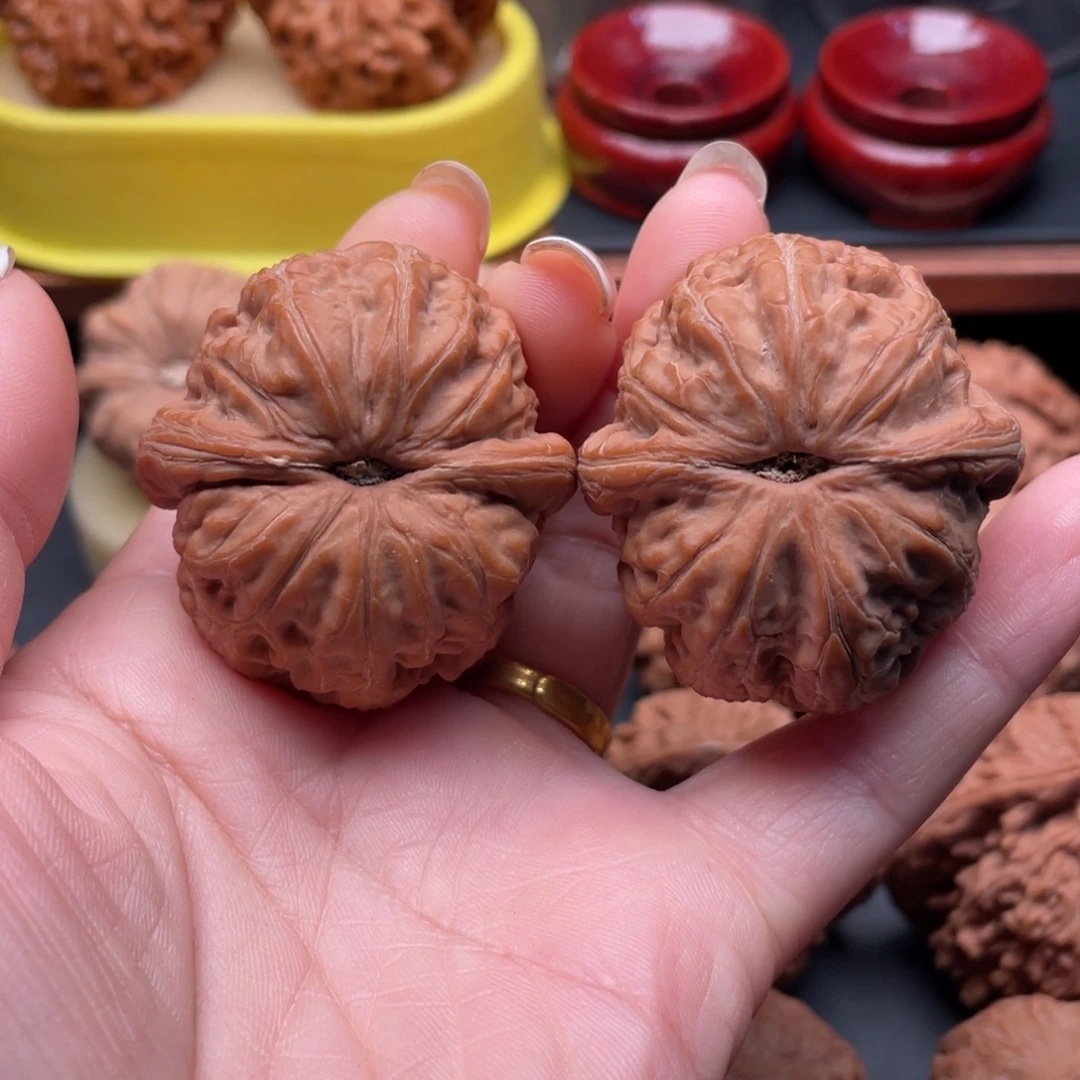 鹿***溪把件文玩核桃元宝44