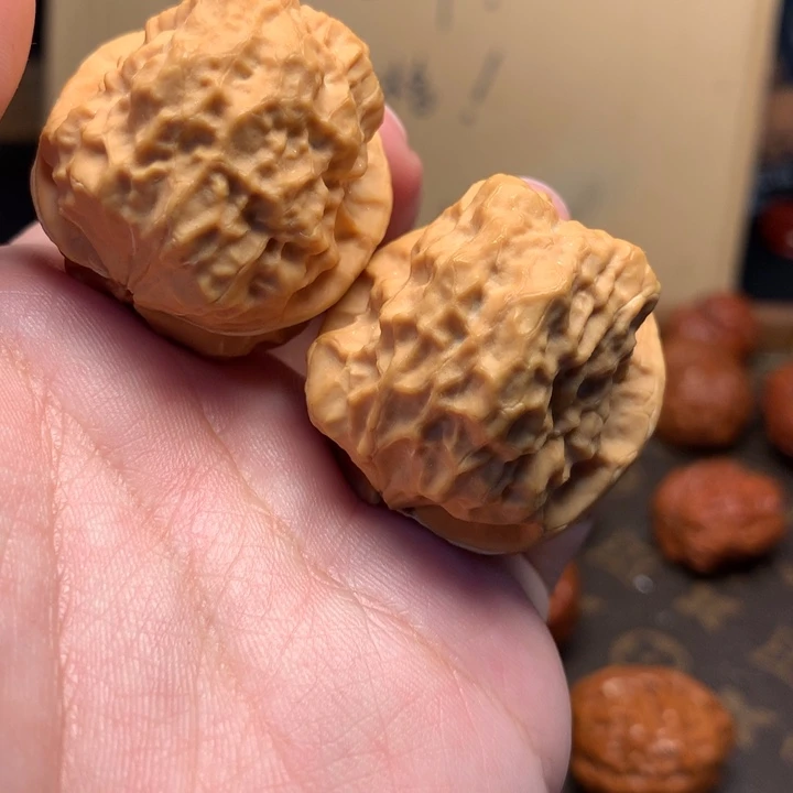 文玩核桃把件平**人高端