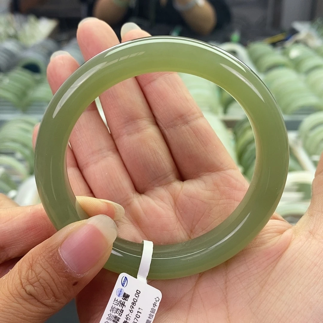 和田玉未镶嵌珠宝奇石和田玉手镯57.58