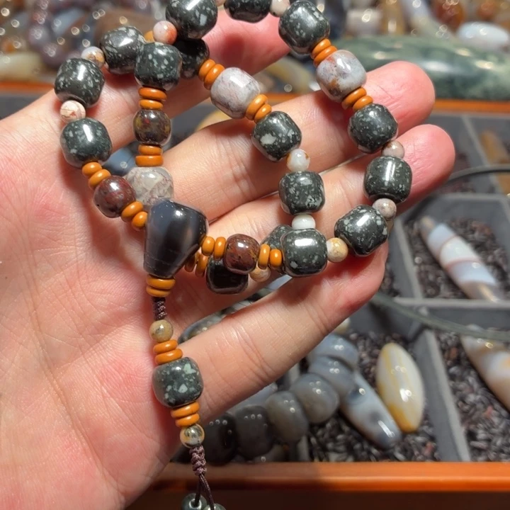 玛瑙/玉髓散珠_HEIMORI 天然天珠