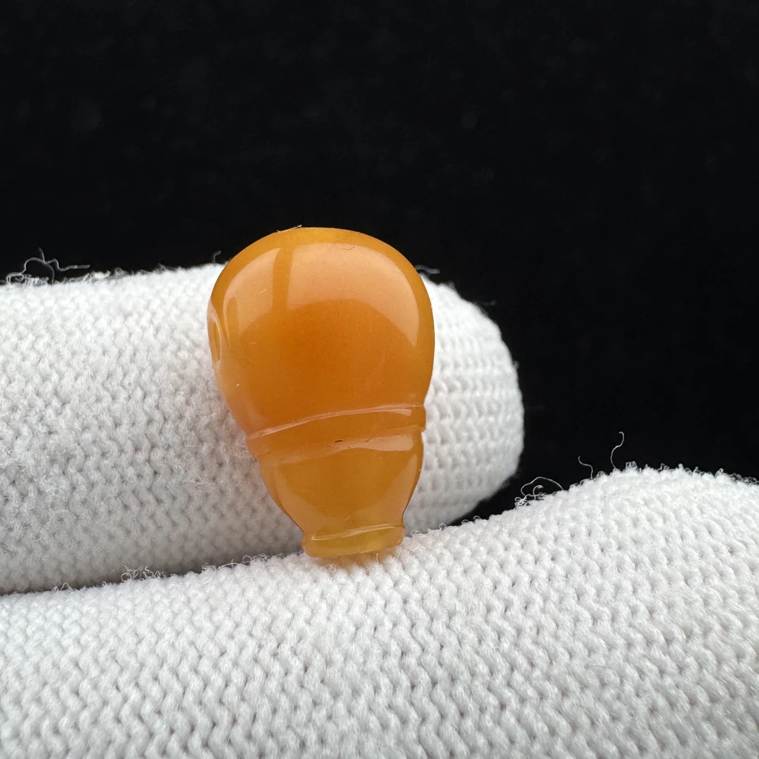 Z2067天然蜜蜡三通11.3x16.6mm 支持鉴定假一罚四
