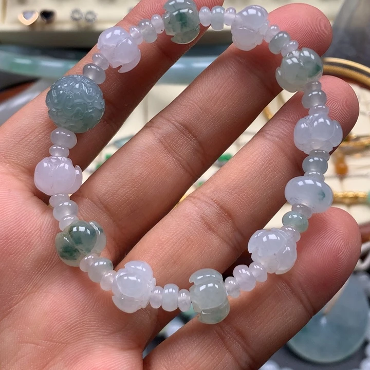 翡翠未镶嵌手链莲花串