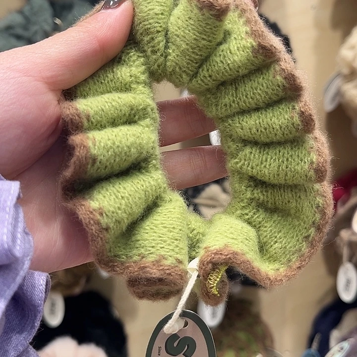 布艺铁合金绿色毛线小肠