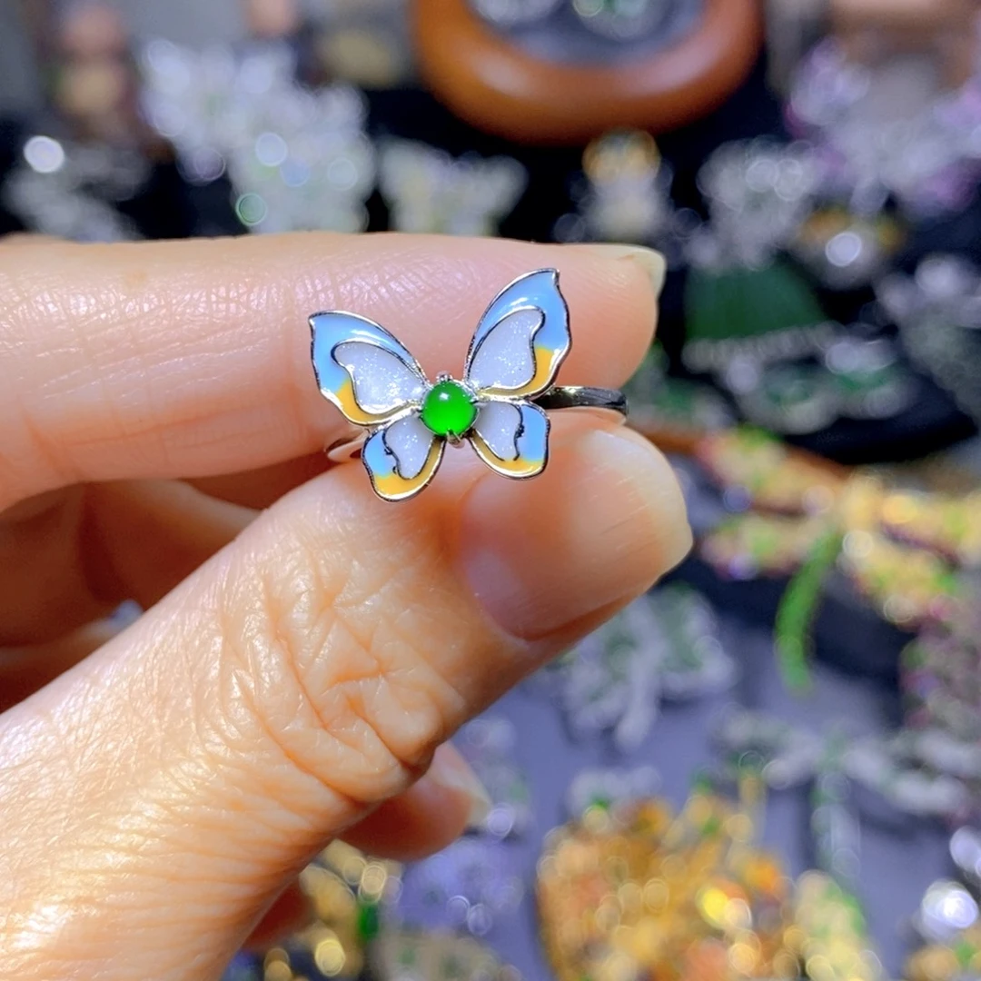 翡翠颈饰银S925镶嵌天然翡翠