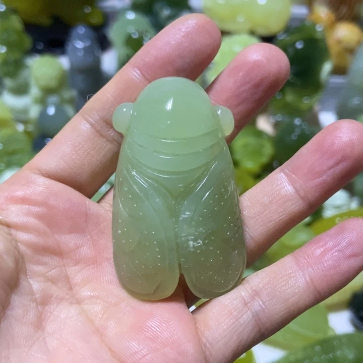 【闪购商品】未镶嵌蛇纹石玉把件