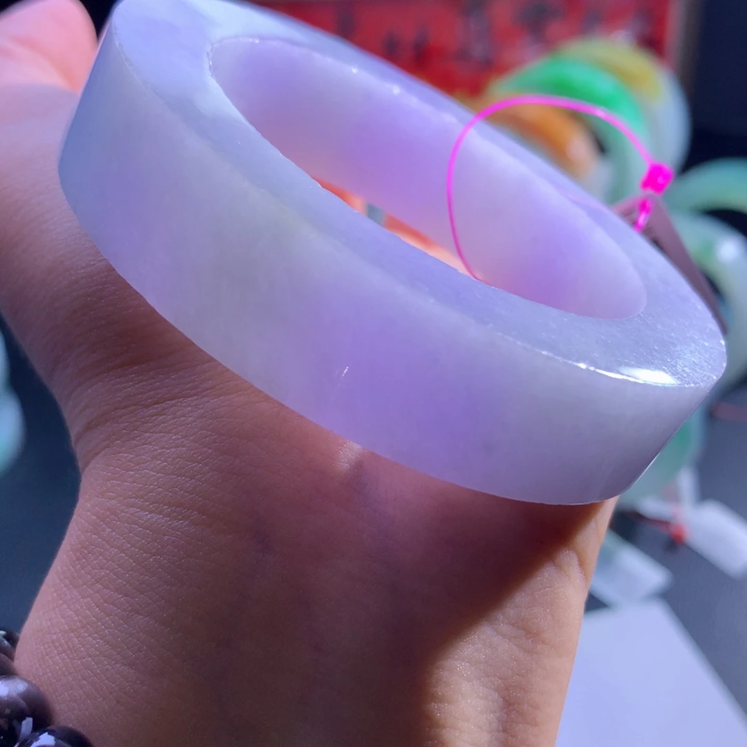 定制翡翠未镶嵌瑕疵漏
