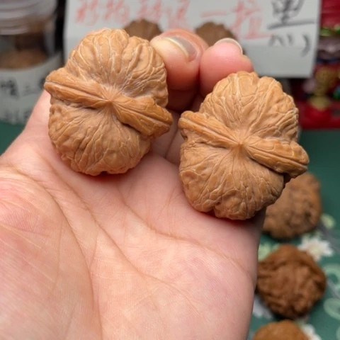 【闪购商品】文玩核桃吊坠39.5元宝