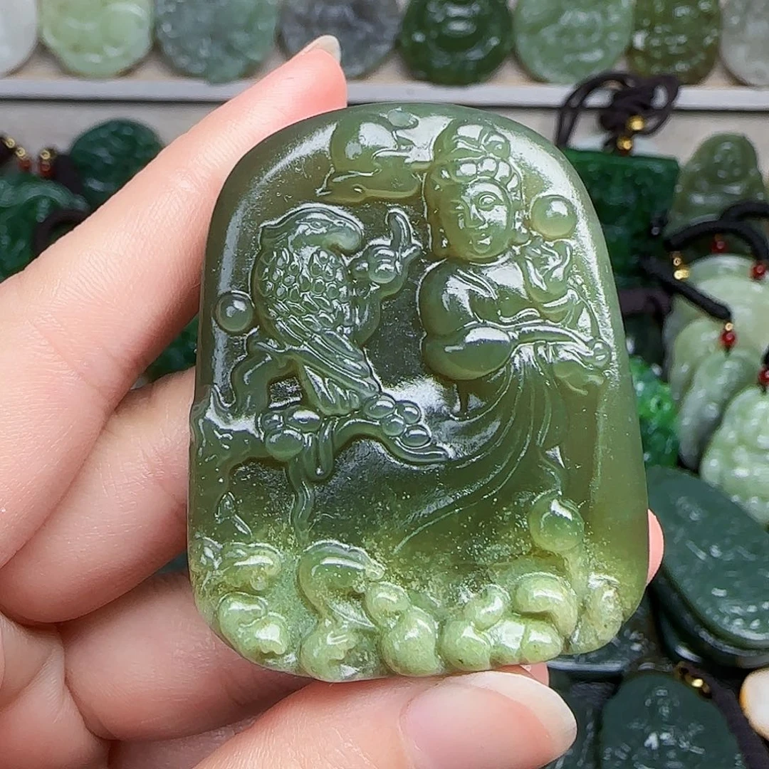 和田玉未镶嵌颈饰