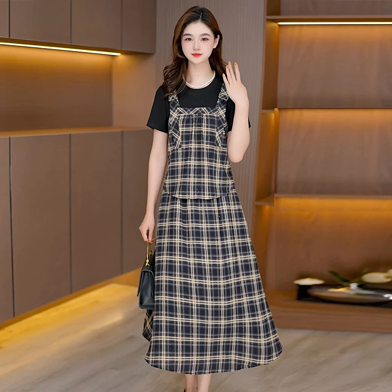 新款两件套上衣半身裙显瘦时尚格子裙中长款减龄裙