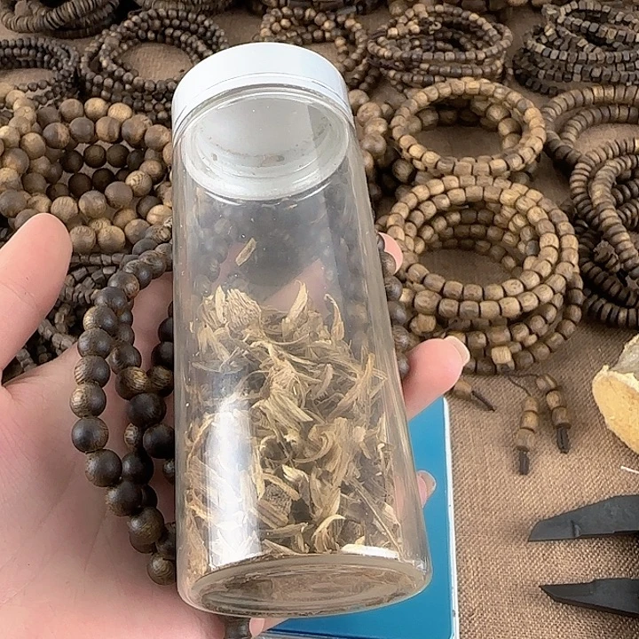 嘿***友沉香沉香碎屑奇楠沉香沉浮透顶绿07圆珠23g多圈多样性发一