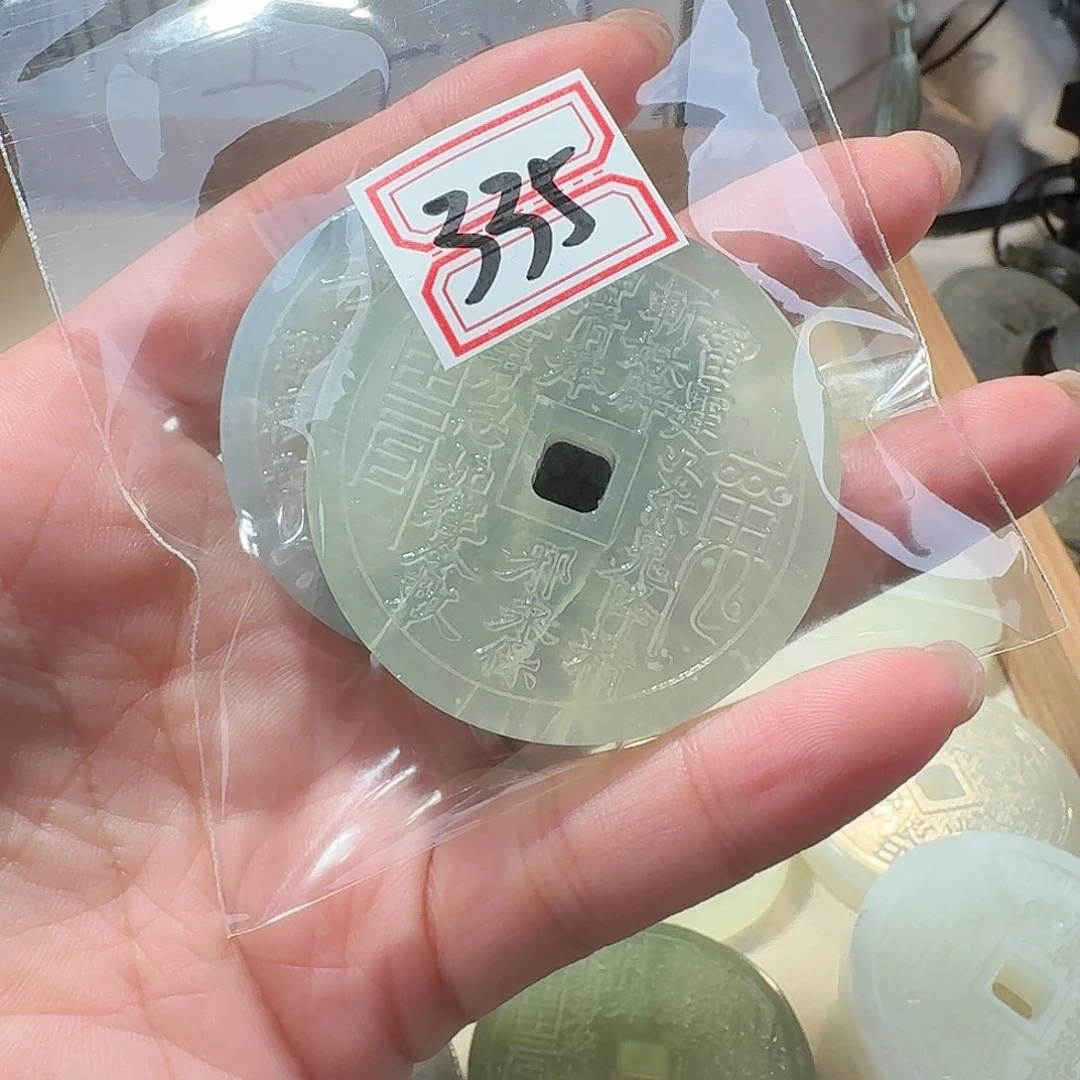 蛇纹石玉颈饰合金尘*心不退不换