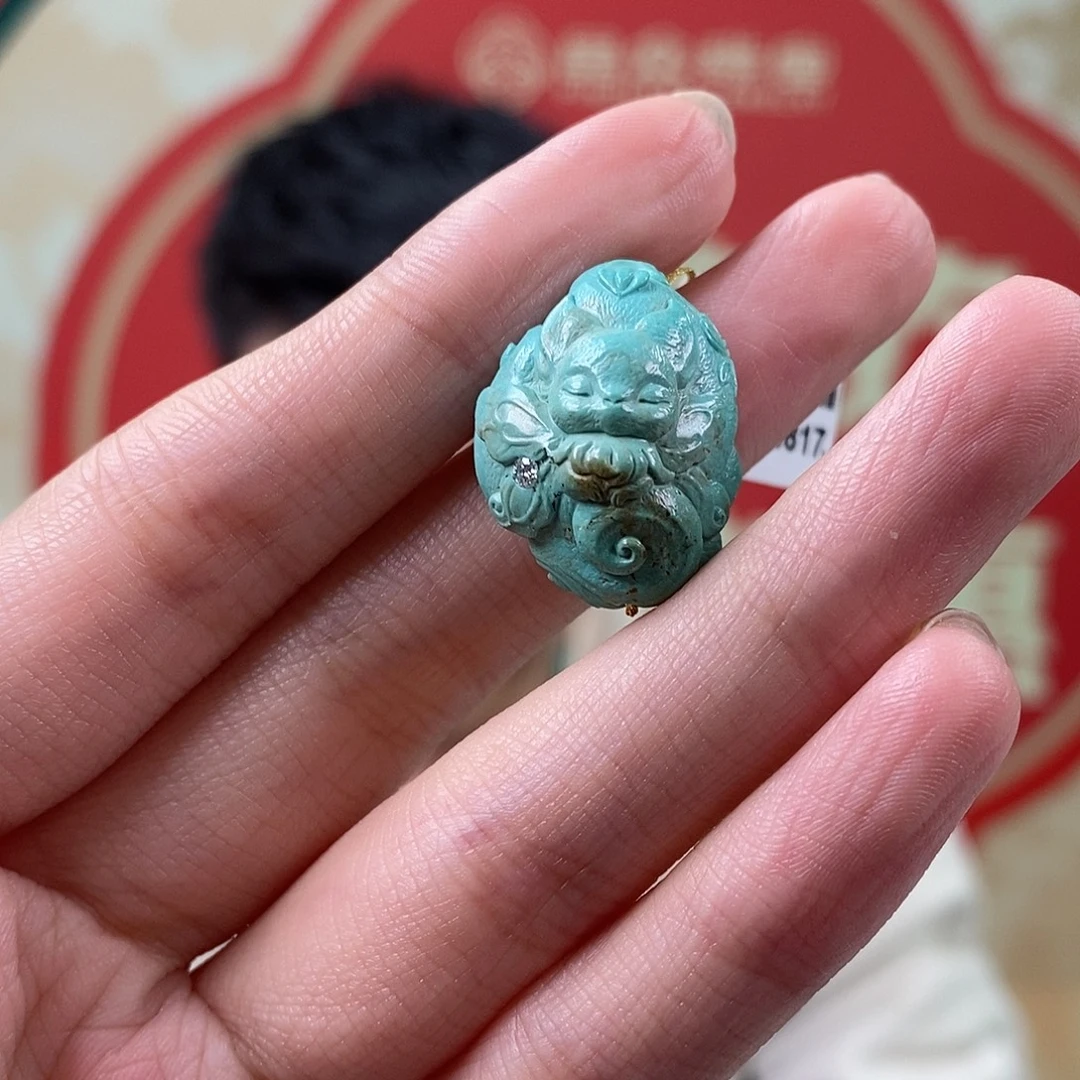 绿松石未镶嵌珠宝奇石