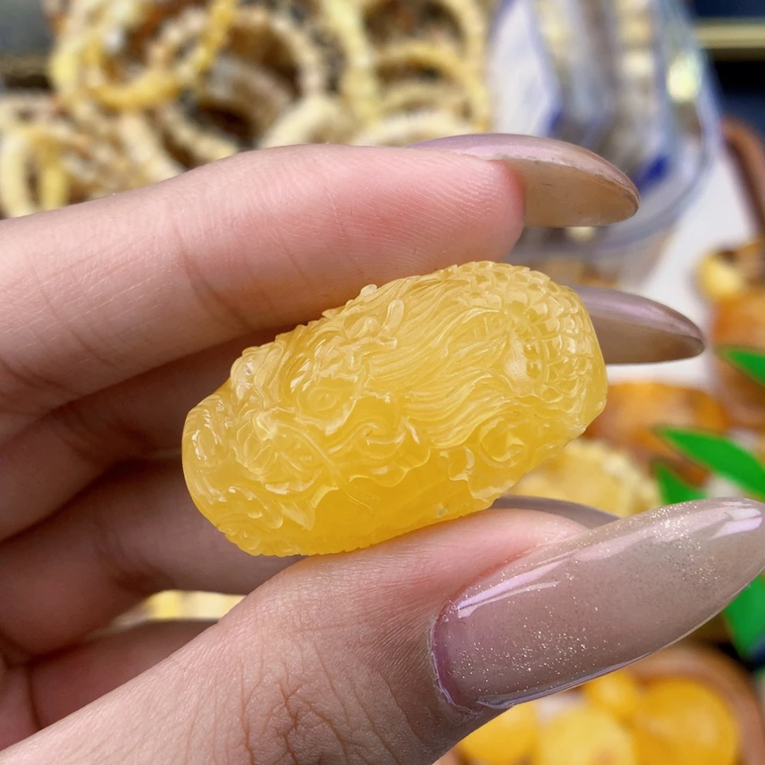 琥珀未镶嵌珠宝奇石18.3×31