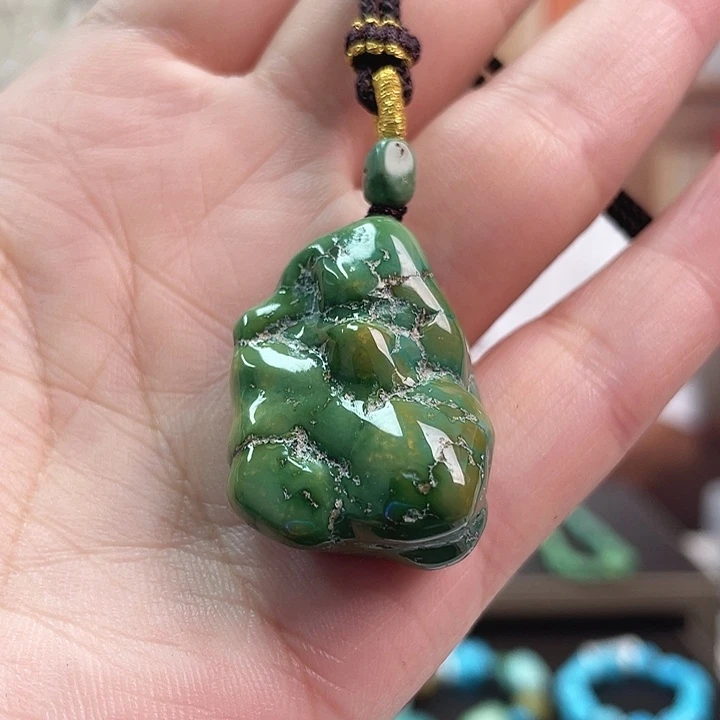 未镶嵌绿松石珠宝奇石