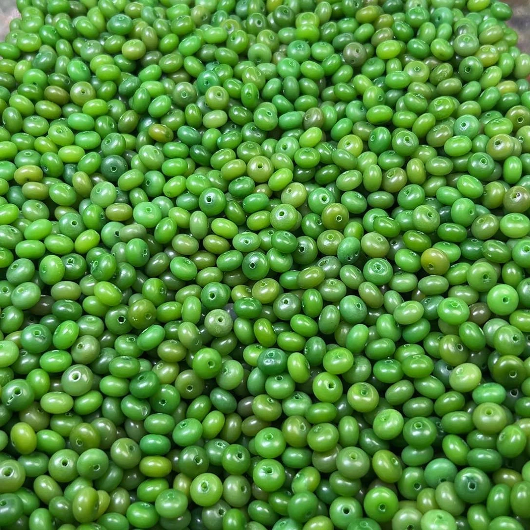 菩提根/象牙果手串300颗菜绿色算盘微瑕