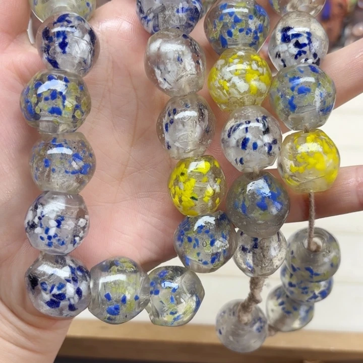 琉璃颈饰琉璃琉璃点彩桶形珠