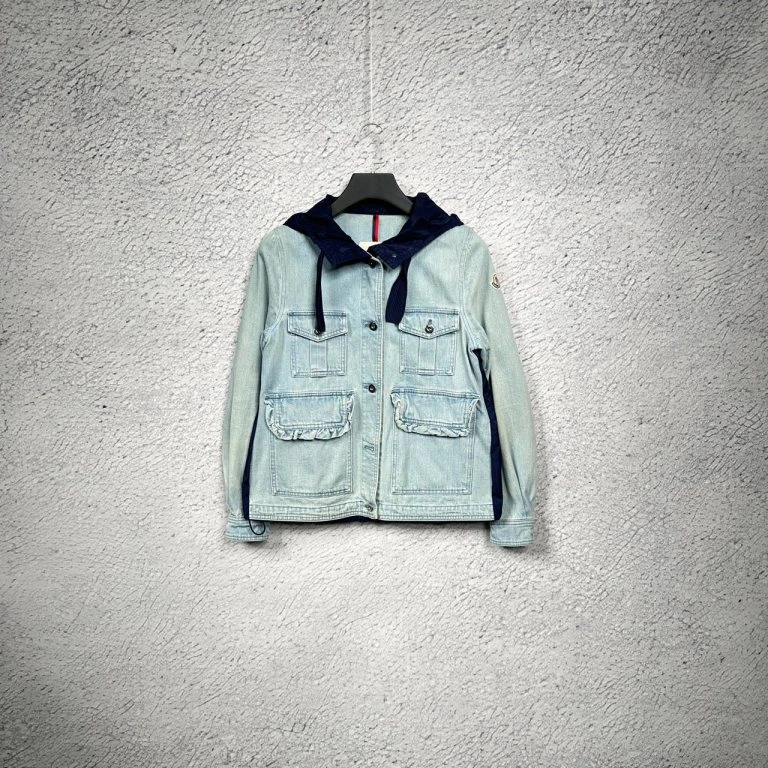 99新 MONCLER 浅蓝色牛仔尼龙拼接连帽外套夹克/尺码：1