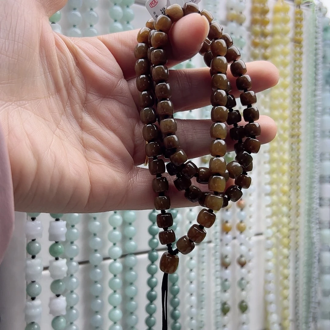 和田玉颈饰未镶嵌比*格