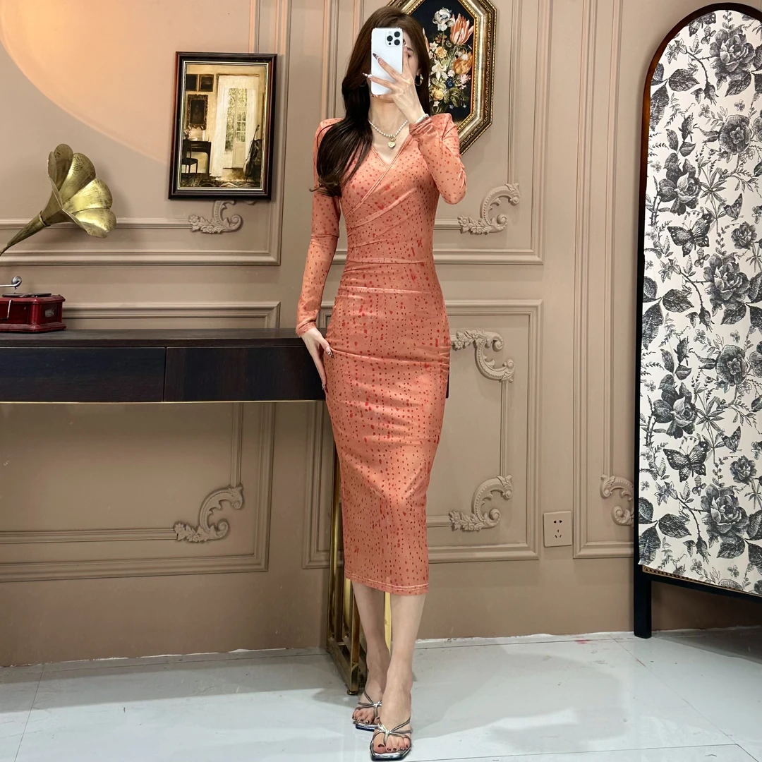 气质女人味轻奢V领长袖一枕槐安显瘦包身时尚百搭网纱连衣裙长裙