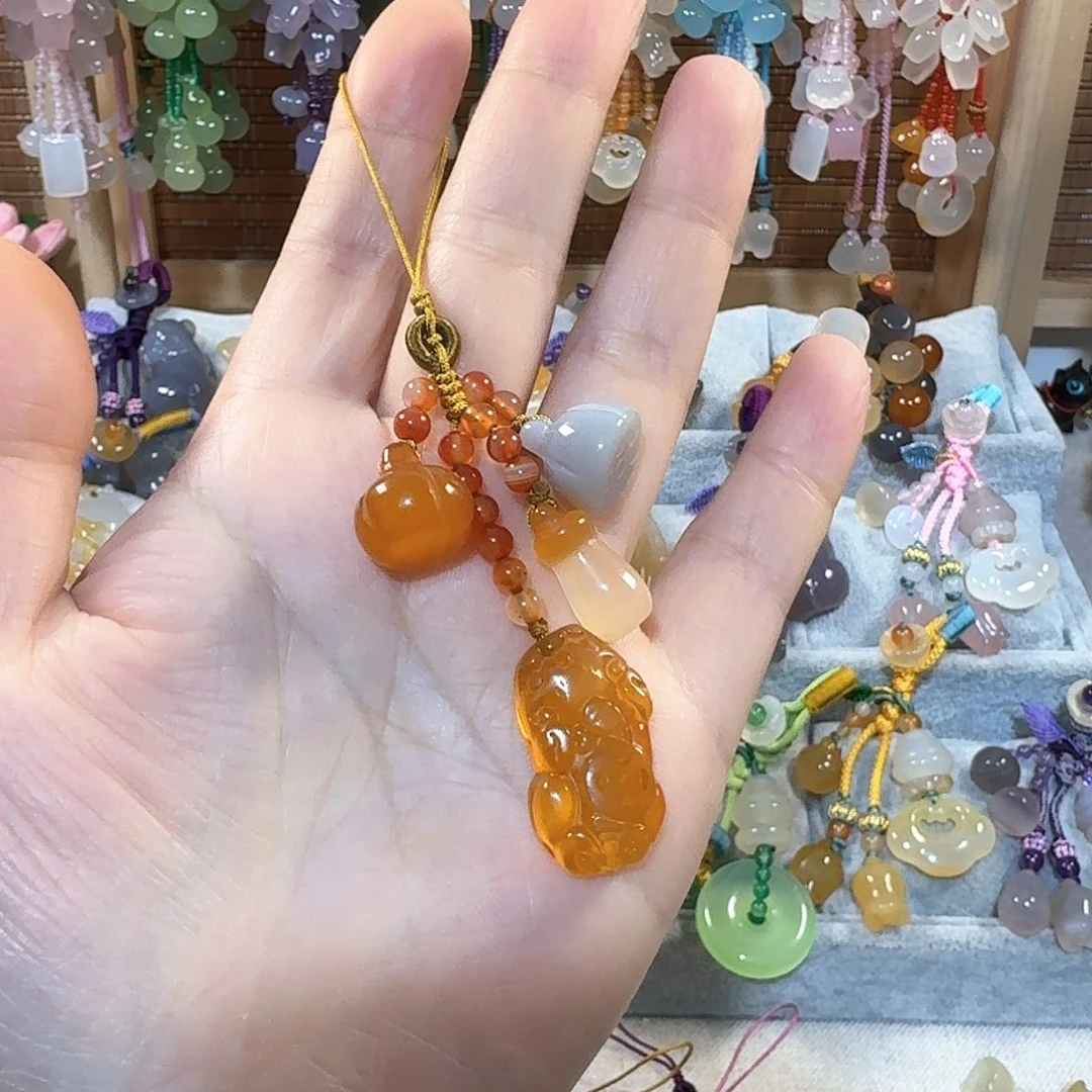 玛瑙/玉髓挂件未镶嵌