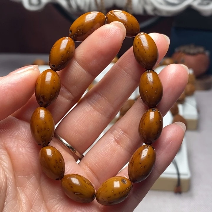 无非金属树籽紫金鼠1.0手串