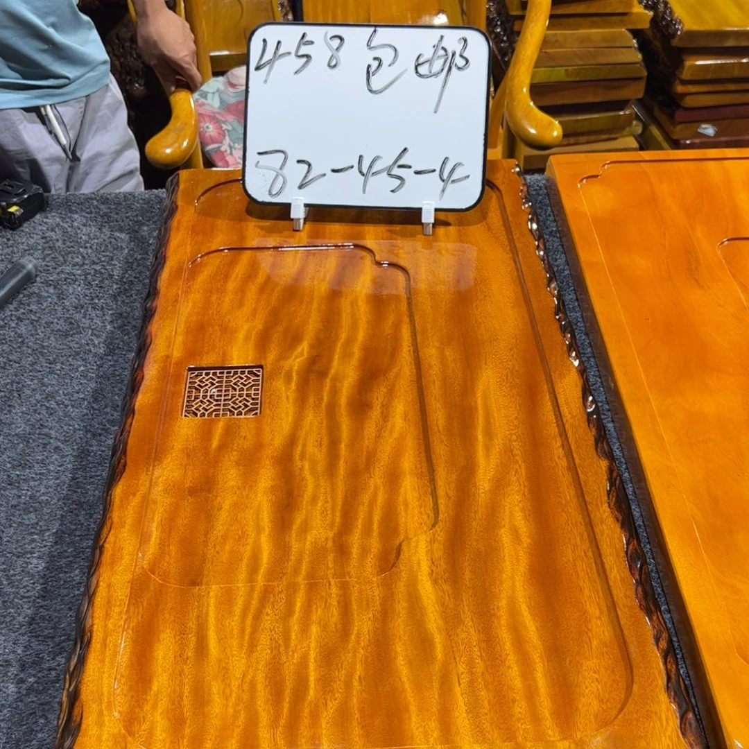 碧***记缅甸大叶金丝楠实木茶盘