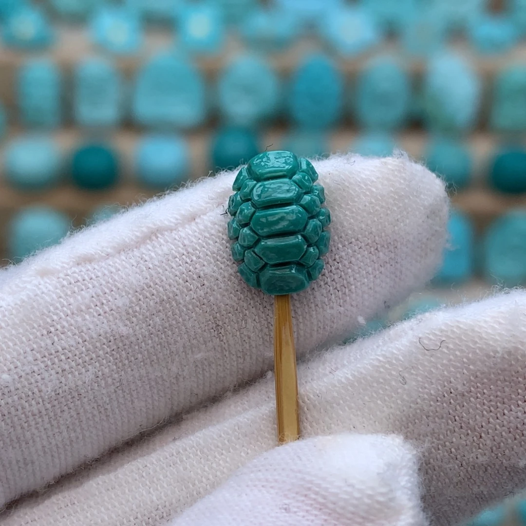 绿松石未镶嵌绿松石富甲配饰