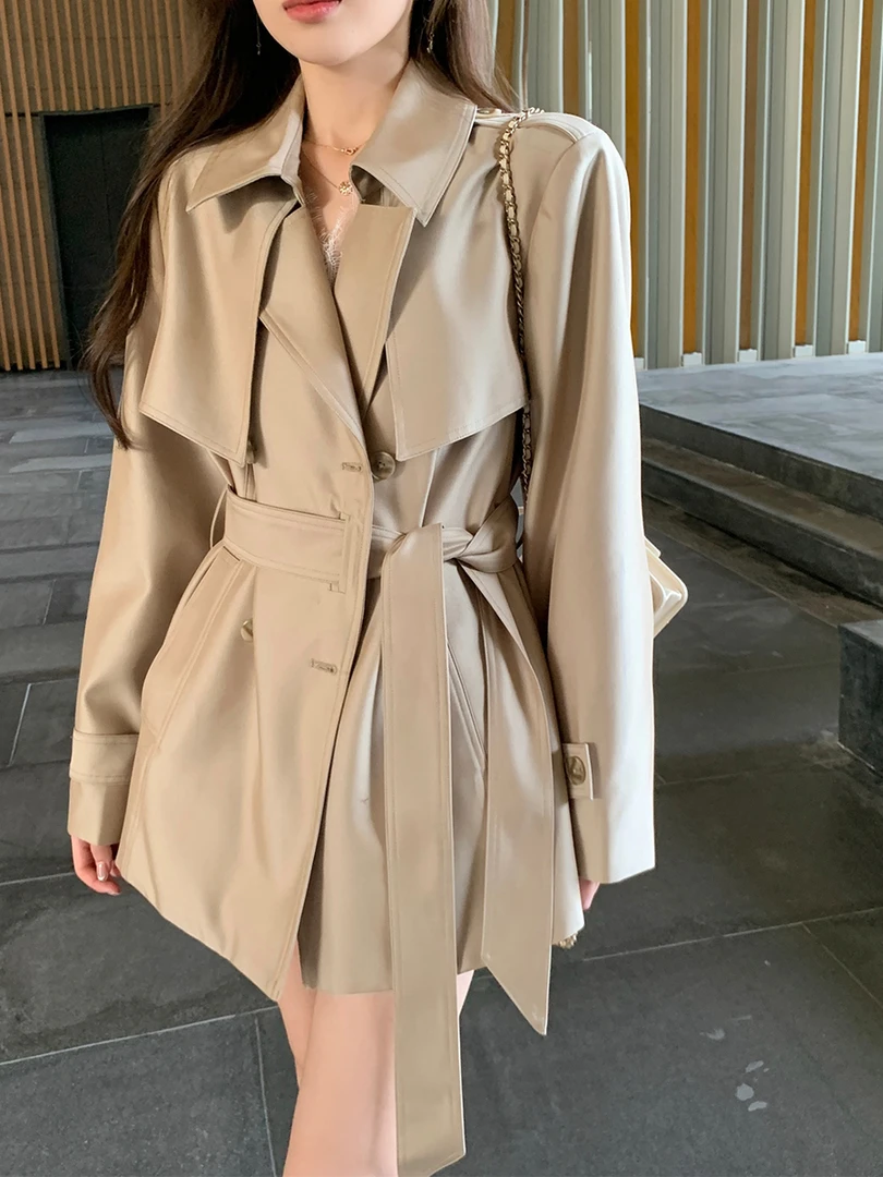 短款常规风衣春秋轻职风宽松显瘦长袖女常规款气质风衣外套女