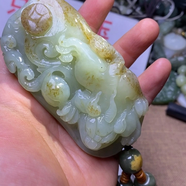 和田玉未镶嵌挂件