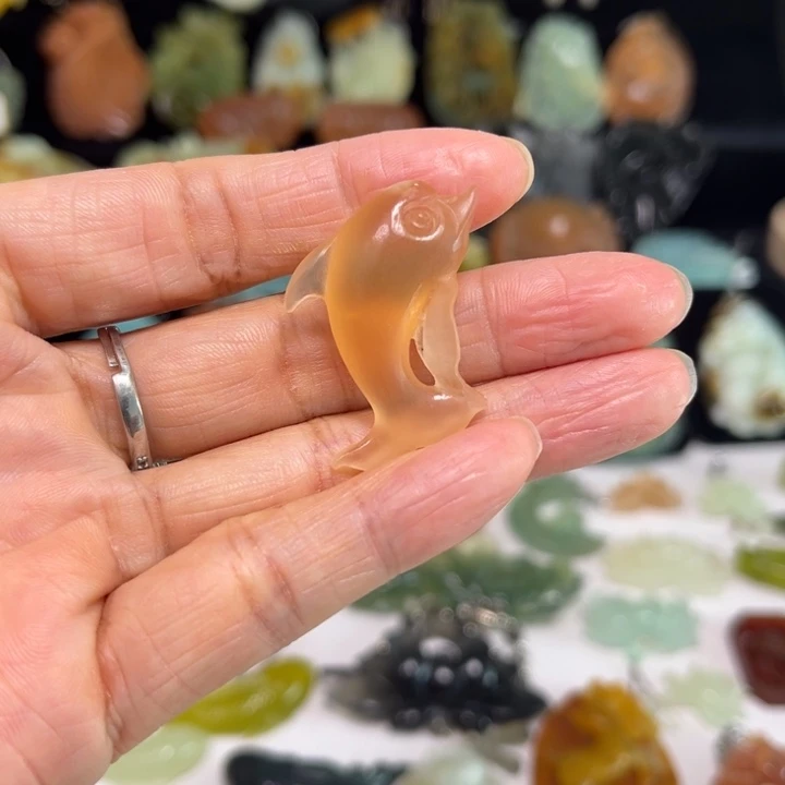 蛇纹石玉未镶嵌吊坠(赠链)