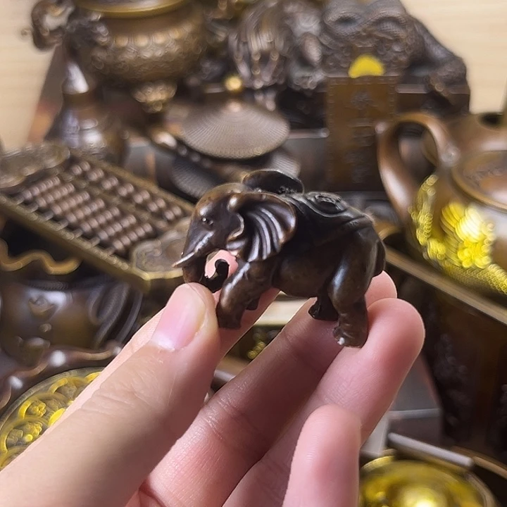 精美铜器，点击下单