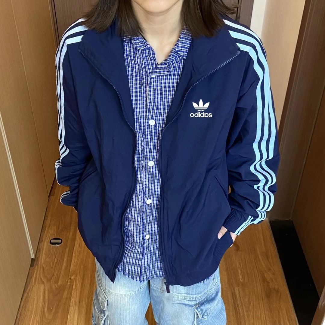 秋季刺绣三叶草运动外套男女款三条纹休闲宽松立领情侣夹克上衣潮