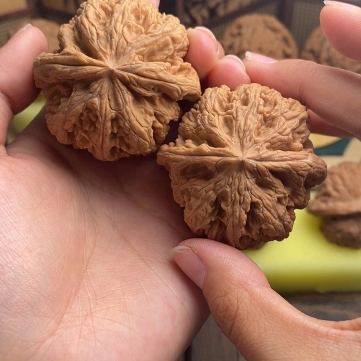吊坠文玩核桃47全大粗筋 717
