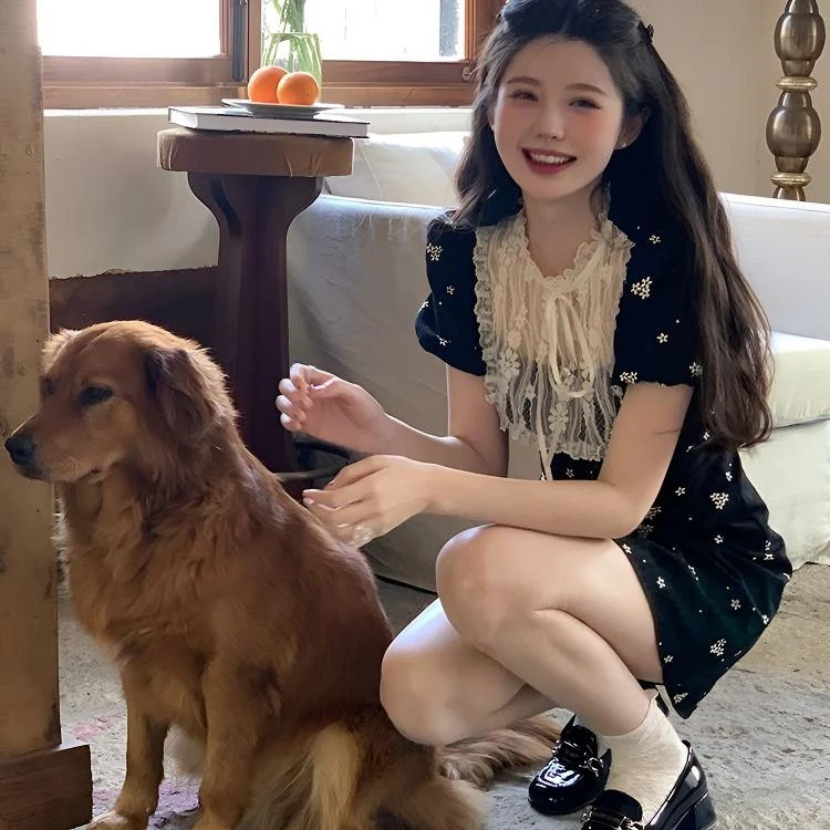 小个子黑色碎花显瘦气质连衣裙子女款爆款2025新款法式轻奢裙子夏