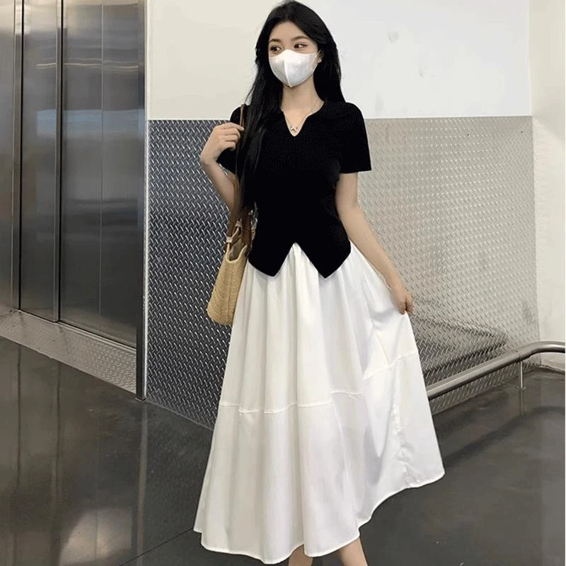 时尚套装女冬新款法式气质修身短袖T恤女上衣半身裙两件套