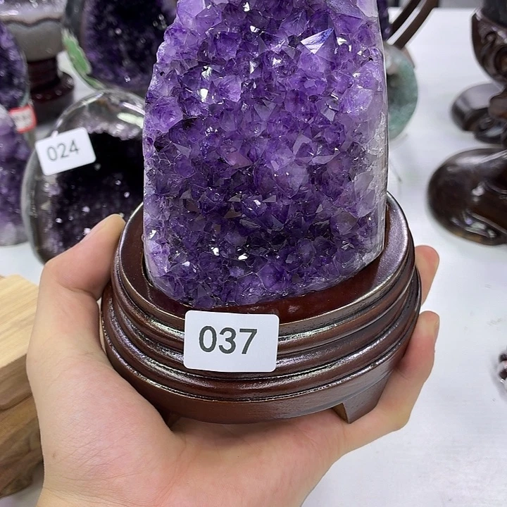 水晶大型摆件（非配饰）未镶嵌