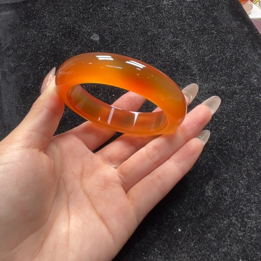 手镯玛瑙/玉髓未镶嵌