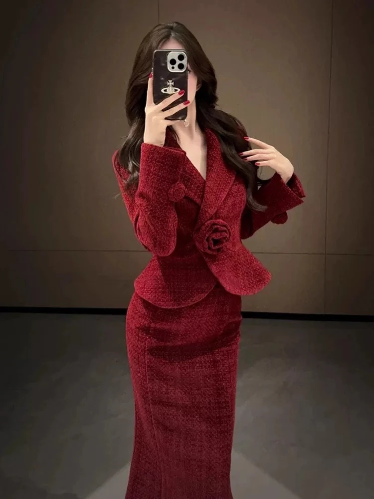 法式红色小香风套装女秋冬季高级感加厚玫瑰外套鱼尾半身裙两件套