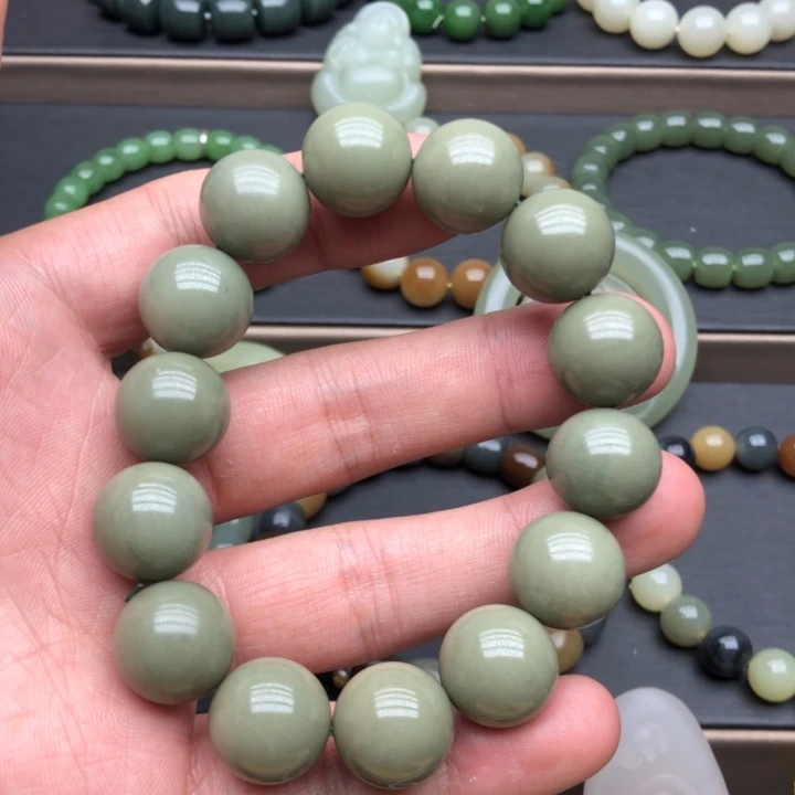 和田玉手链未镶嵌